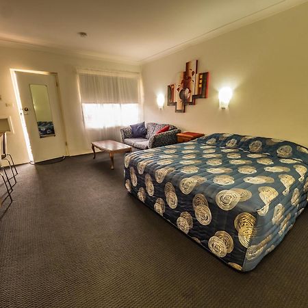 Casino Motor Inn Екстер'єр фото