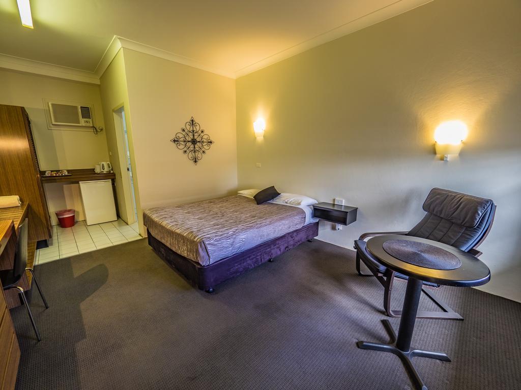 Casino Motor Inn Екстер'єр фото